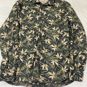 Ed Hardy Black Shirt with Floral Design Mens Size Large